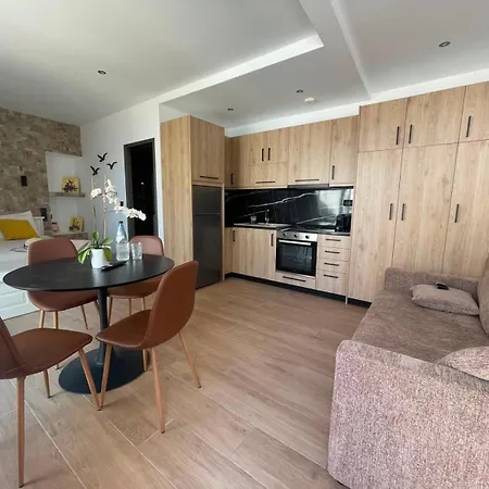 Apartment Malama S House Potos